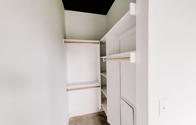 Studio, 1 bath, 480 sqft, $1,015, Unit D505