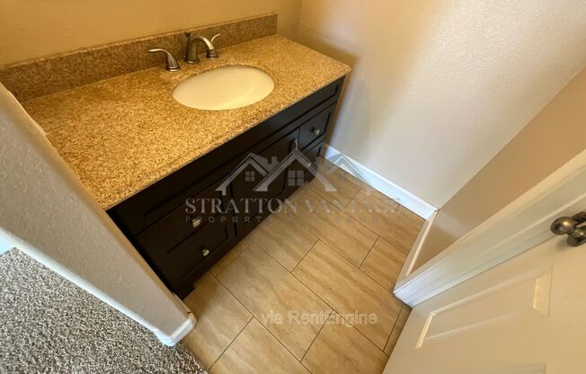 2 beds, 2 baths, 860 sqft, $1,500, Unit 2057