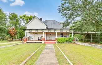 6923 W STRICKLAND ST