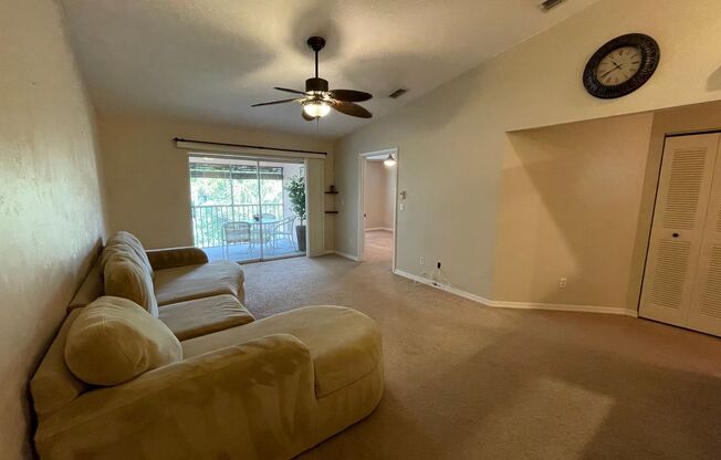 ANNUAL RENTAL - 2ND FLOOR LAKE VIEW 2 BED / 2 BATH AT PINE HAVEN!