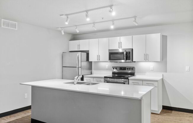 2 beds, 2 baths, 995 sqft, $1,497, Unit B110