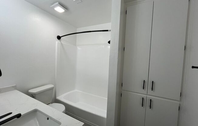 Studio, 1 bath, 485 sqft, $1,745, Unit 109