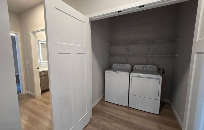 1 bed, 1 bath, 900 sqft, $2,060, Unit 8421-326