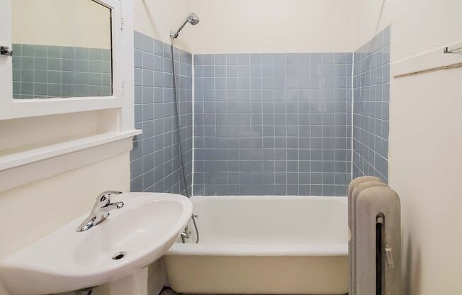 Studio, 1 bath, 540 sqft, $1,795, Unit 634-27