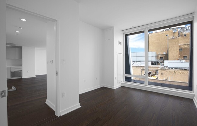 1 bed, 1 bath, $5,720, Unit 1604