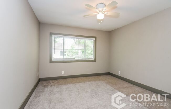 1 bed, 1 bath, 750 sqft, $1,049, Unit 4