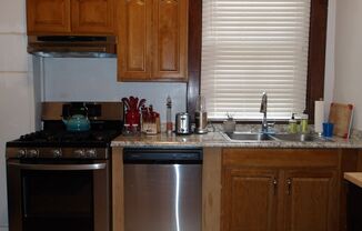 1 bed, 1 bath, 731 sqft, $895, Unit 1415-2