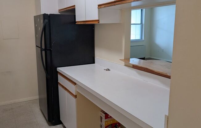 3 beds, 2 baths, 1,413 sqft, $3,500, Unit 9H