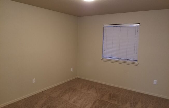 2 beds, 2 baths, $1,700