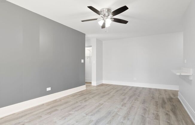 2 beds, 1 bath, 567 sqft, $2,200, Unit 504