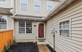 113 Treetops Drive Lancaster, PA 17601