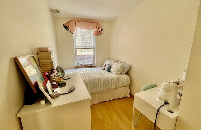 115 RICHMOND ST