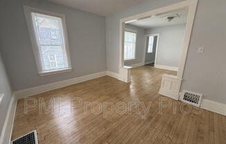 3109 W WALNUT ST