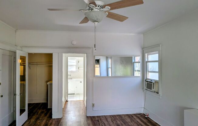3522 East Broadway