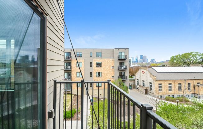 2 beds, 2 baths, 980 sqft, $2,399, Unit 313