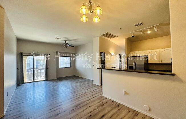 2 beds, 2 baths, 1,088 sqft, $1,900, Unit 1634
