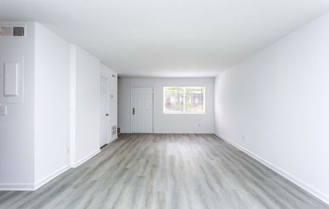 2 beds, 1.5 baths, 1,150 sqft, $1,280, Unit 103