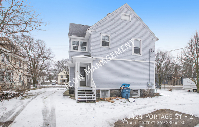 1424 PORTAGE ST