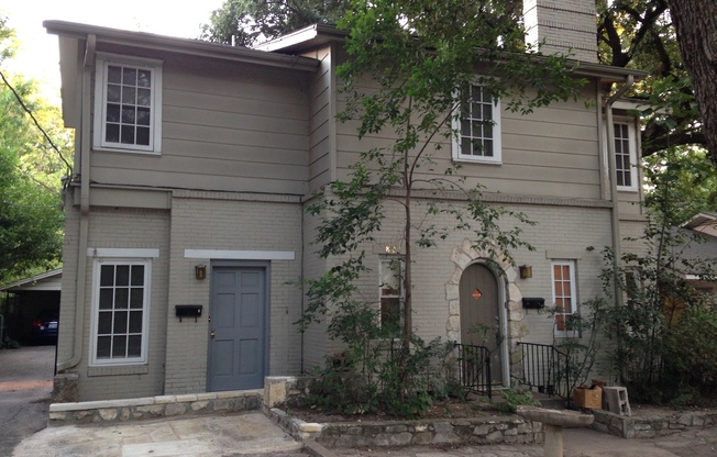 803 East 32nd Street