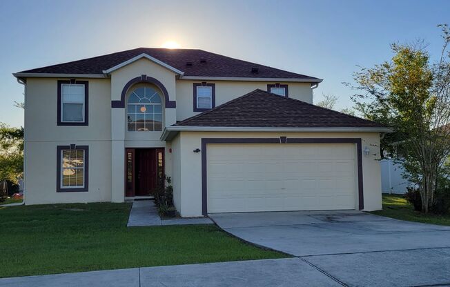 4/2.5 2 Story Home In Mascotte FL
