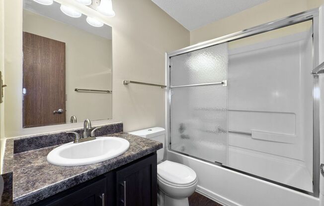 1 bed, 1 bath, 640 sqft, $1,036, Unit VC-235