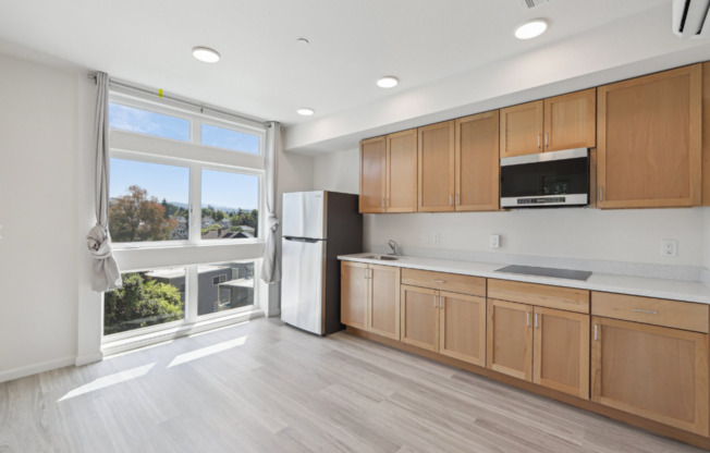 1 bed, 1 bath, 437 sqft, $2,895, Unit 302