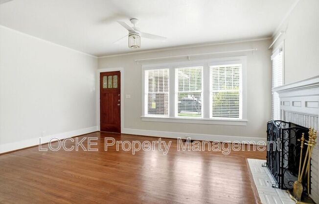 2615 COCKRELL AVE
