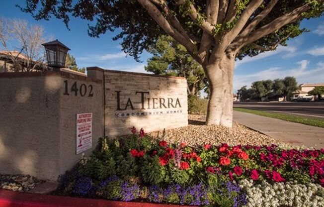 2 beds, 2 baths, $1,545, Unit # 220