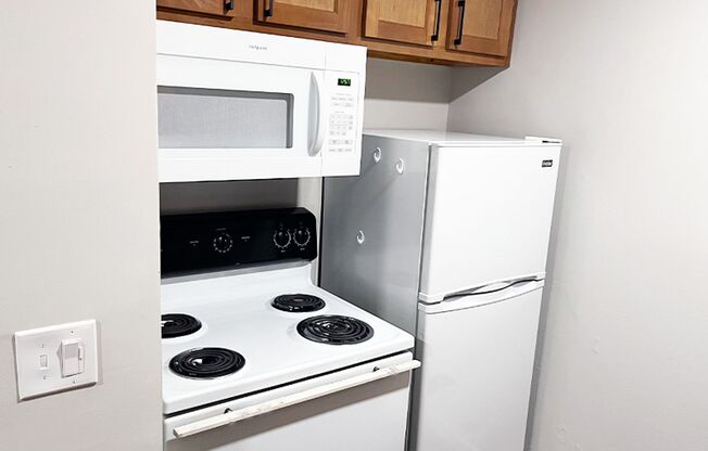 1 bed, 1 bath, 525 sqft, $895, Unit 3060-111