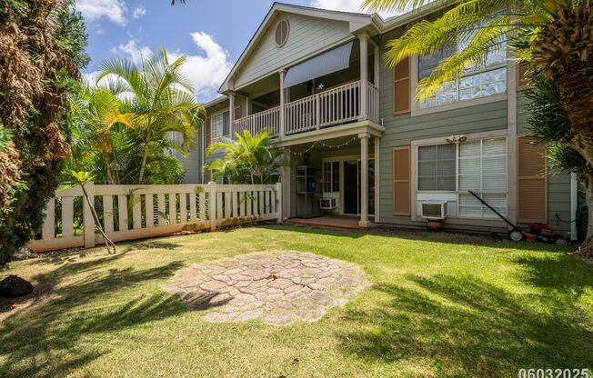 (2 bd / 2 ba / 2 parking Condo in Waikele)