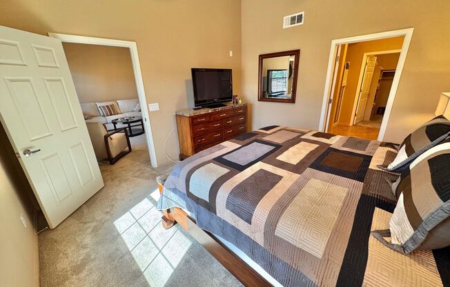 2 beds, 2 baths, $2,000, Unit # 3123