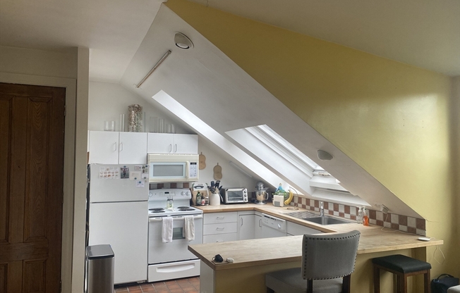 676 Massachusetts Ave, Boston MA 3