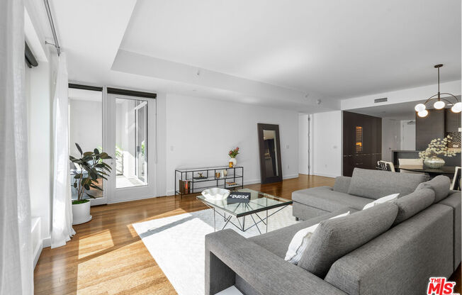 2 beds, 2 baths, 1,500 sqft, $5,500, Unit 7K