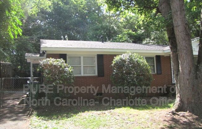 6013 INGLESIDE DR