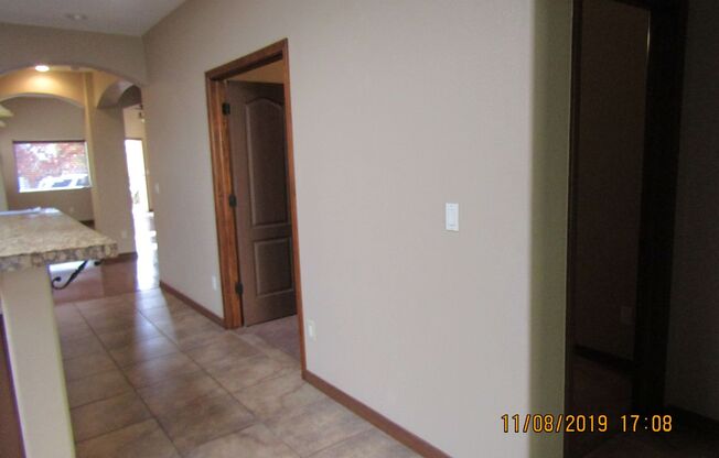 3 beds, 2 baths, $1,675