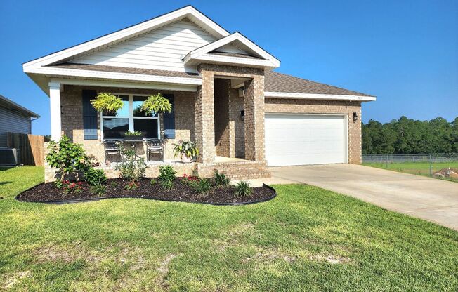 ALMOST NEW!! Exquisite 4 Bedroom, 2 Bath Rental Home!