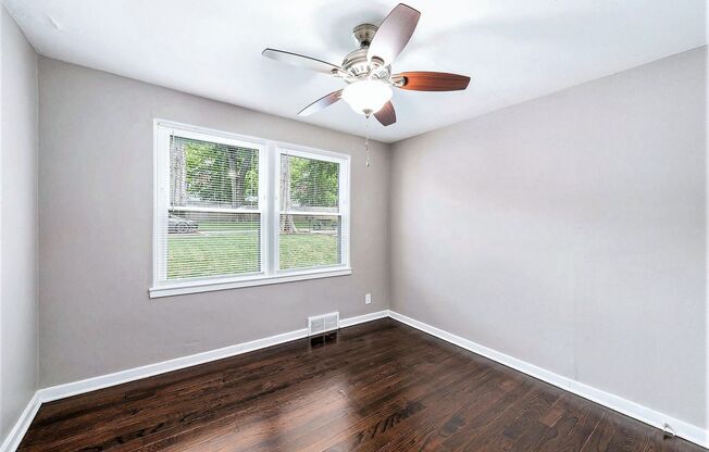 1 bed, 1 bath, 550 sqft, $775, Unit 1415 Unit #202