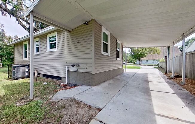 2 beds, 1 bath, $1,500