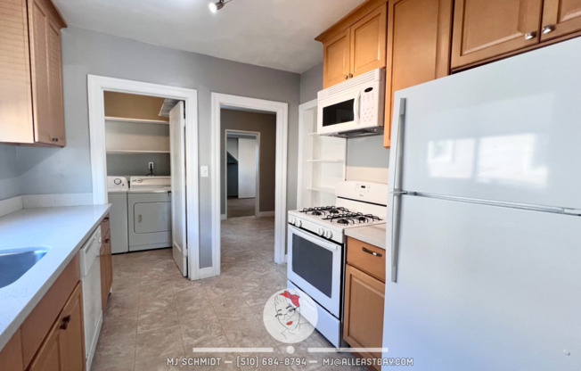 2 beds, 1.5 baths, 1,251 sqft, $2,850