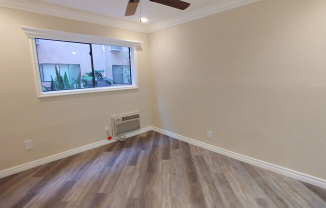 2 beds, 2 baths, 940 sqft, $2,795, Unit 212