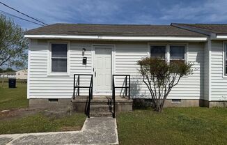 1 bedroom, 1 bath Duplex