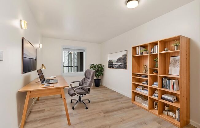 2 beds, 1 bath, 973 sqft, $2,365, Unit 411
