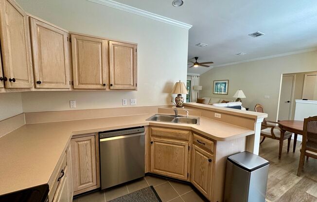 3 Bedroom, 2 bath Dream Home Awaits in Sutton Oaks!