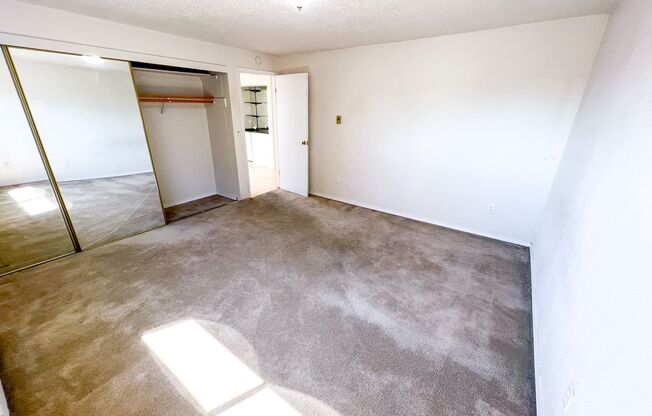 3 beds, 2 baths, 1,540 sqft, $4,895, Unit 400