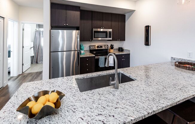 2 beds, 2 baths, 855 sqft, $1,795, Unit 5661 #203 Silverstone