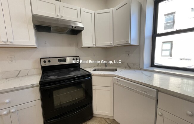 27 EGREMONT ST