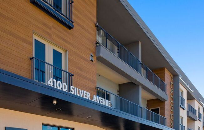1 bed, 1 bath, 789 sqft, $1,667, Unit 211