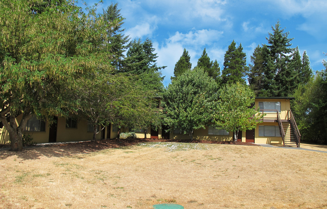 Seabreeze (3125 N Oak Harbor Rd)