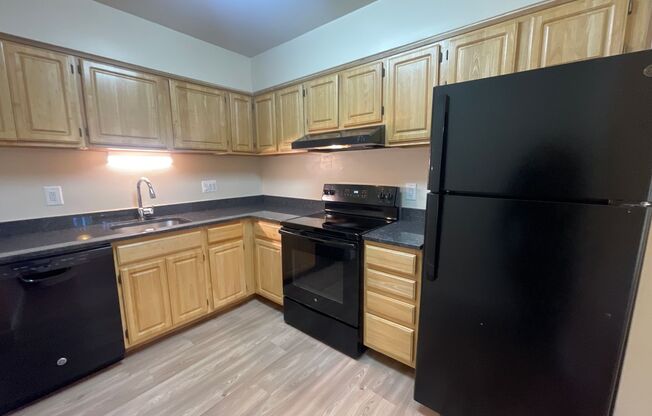 1 bed, 1 bath, 745 sqft, $1,750, Unit 14233 #301