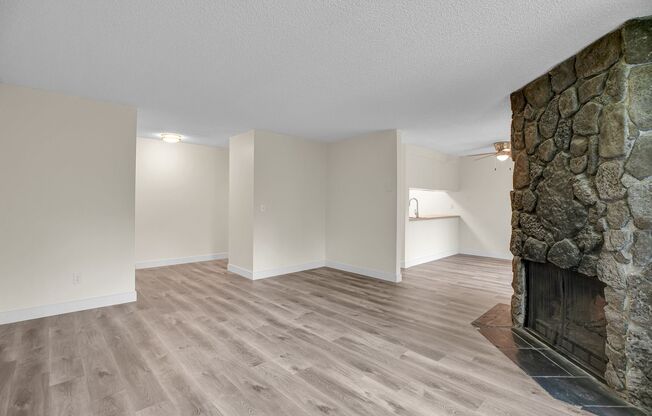 #165 RIVERVIEW APARTMENTS